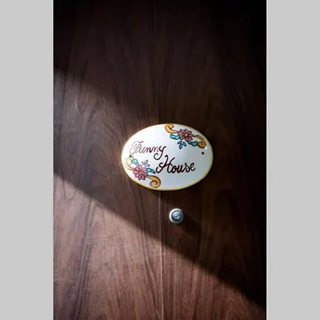 Funny House Consalvo * ナポリ