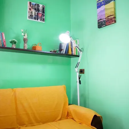 Funny House Consalvo ナポリ